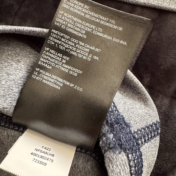 The North Face ® Tech 1/4-Zip Fleece Urban Navy Heather MEN'S Pullover - Picture 7 of 10